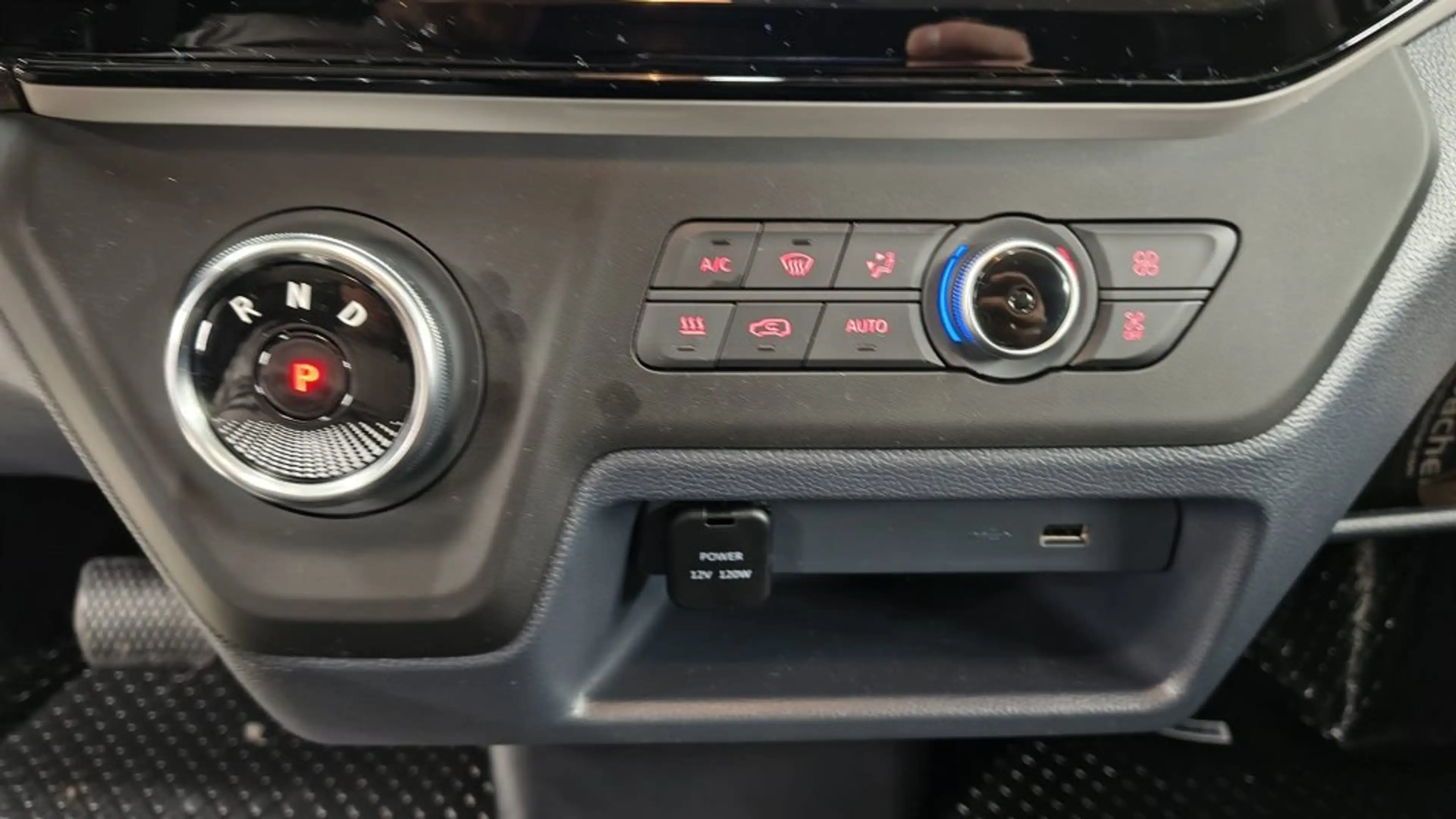 Maxus eDeliver 3 SWB 50.2 kWh 3-phasig — photo 11
