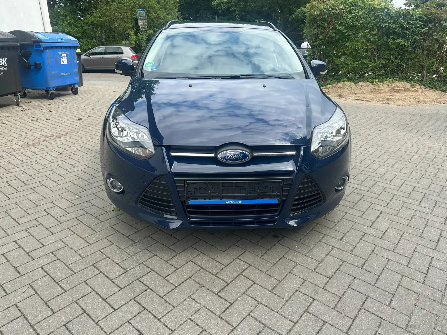 Ford Focus Champions Edition / Klima /Euro 5 / Tüv Neu Blau - 2