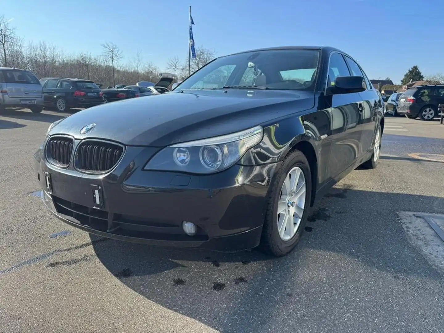 BMW 523 523i-Tüv -02.2028 Schwarz - 2
