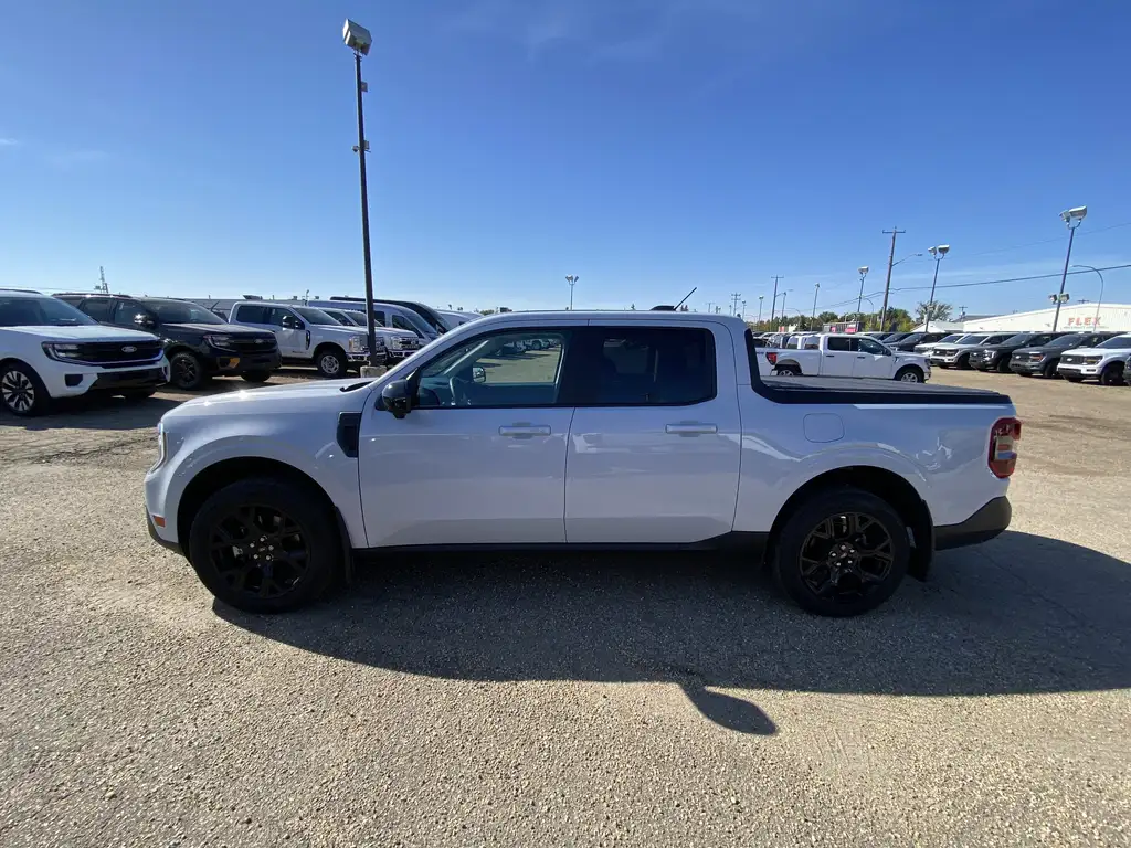 2025 Ford Maverick Lariat SuperCrew 121 | AWD | 360 Cam | Heated Stee — photo 4