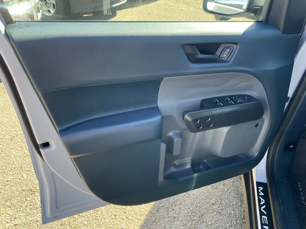 2025 Ford Maverick Lariat SuperCrew 121 | AWD | 360 Cam | Heated Stee — photo 6