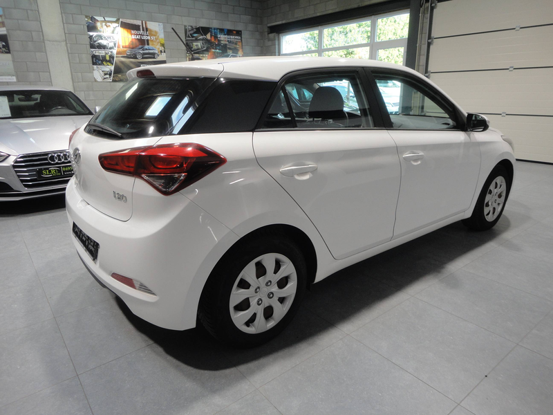 Hyundai i20 i20 1.2i Cool — photo 4