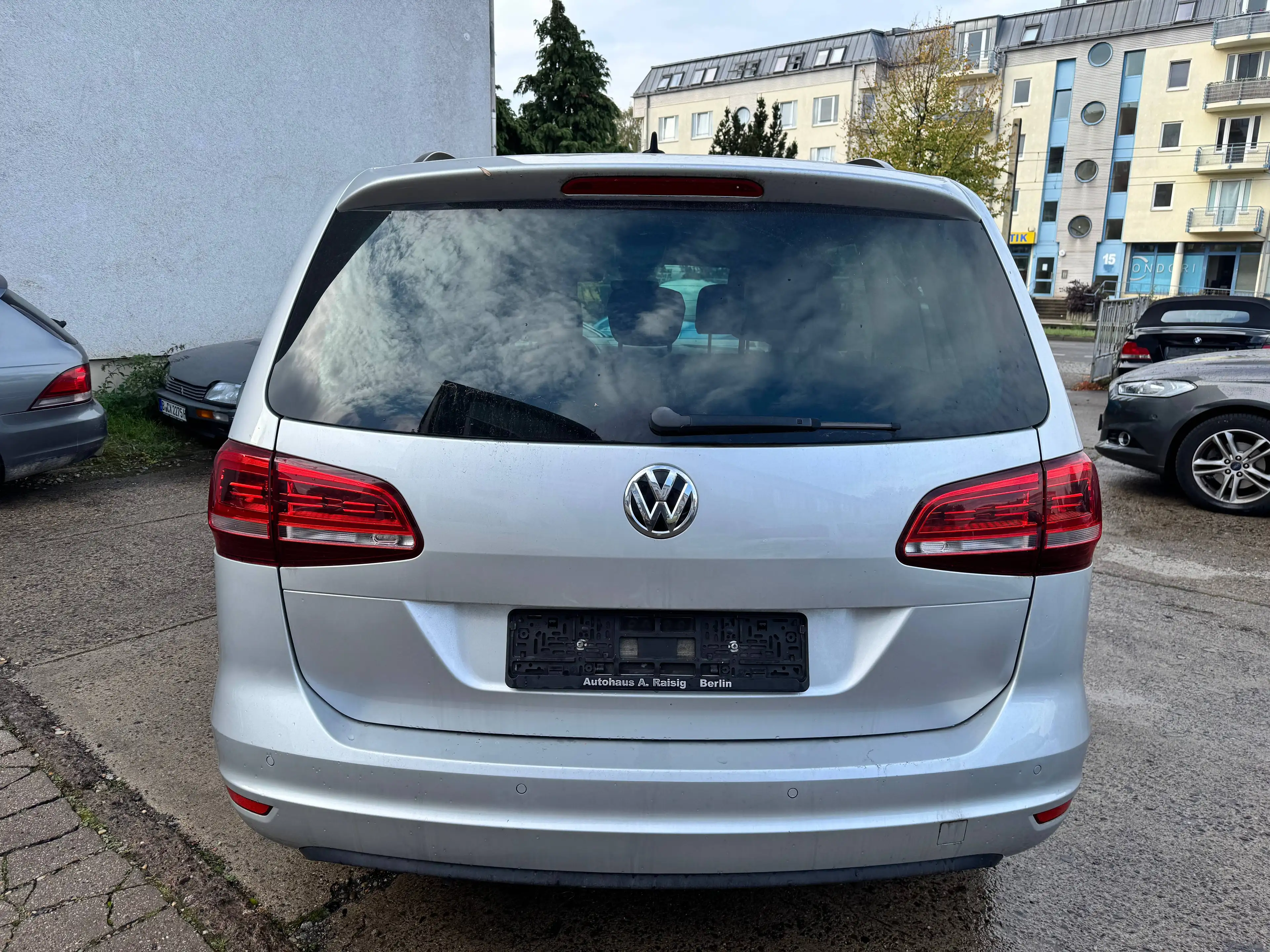Volkswagen Sharan 2.0L Comfortline TÜV NEU/ 7Sitzer — photo 5