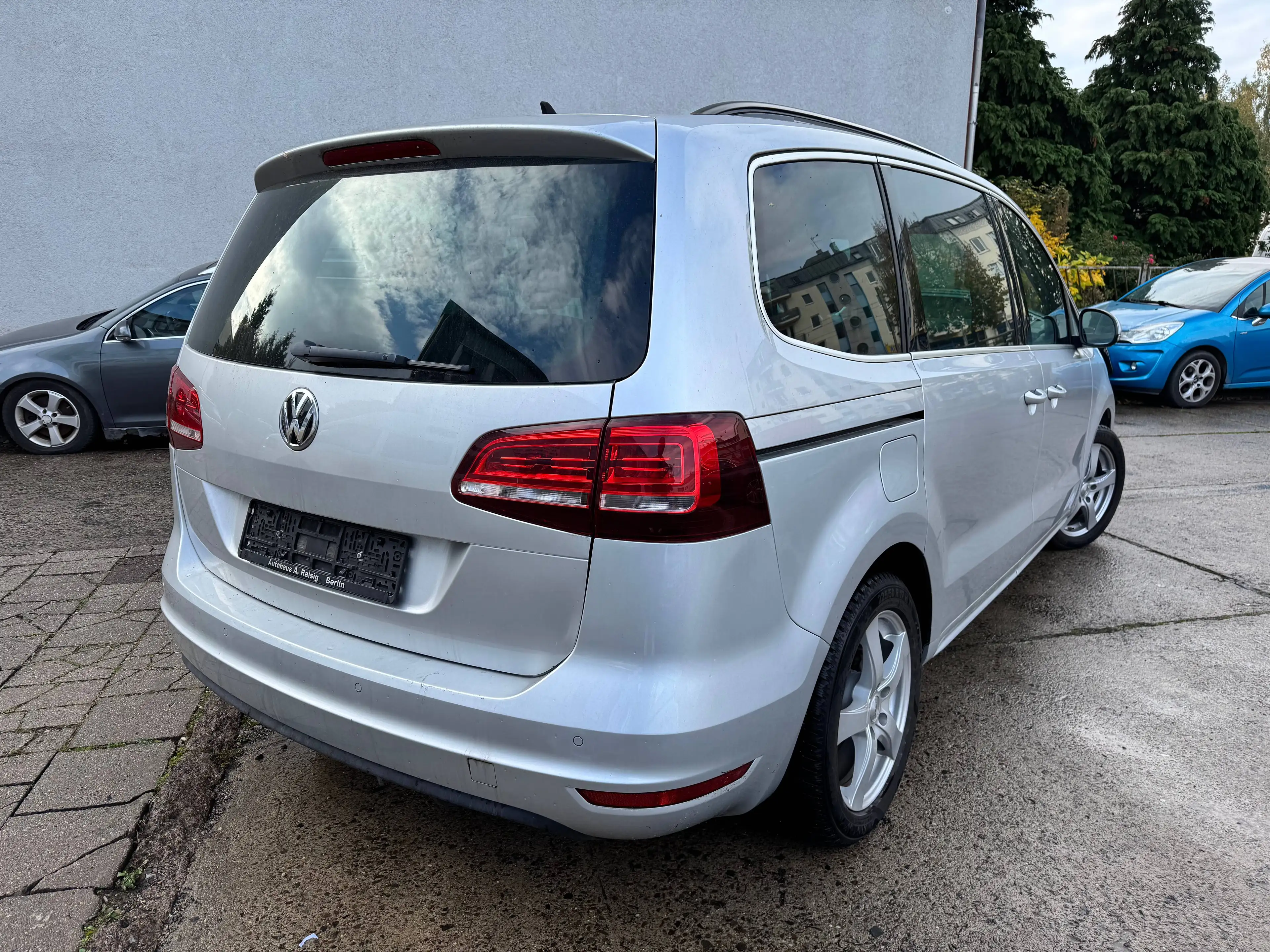Volkswagen Sharan 2.0L Comfortline TÜV NEU/ 7Sitzer — photo 6