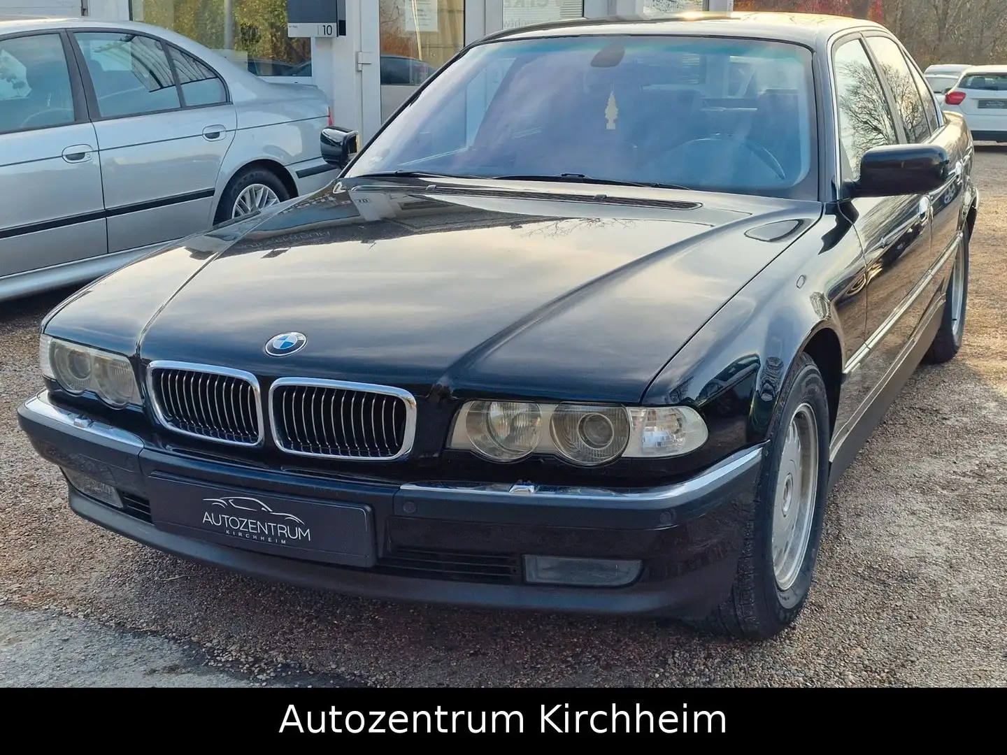 BMW 735 i A - 1