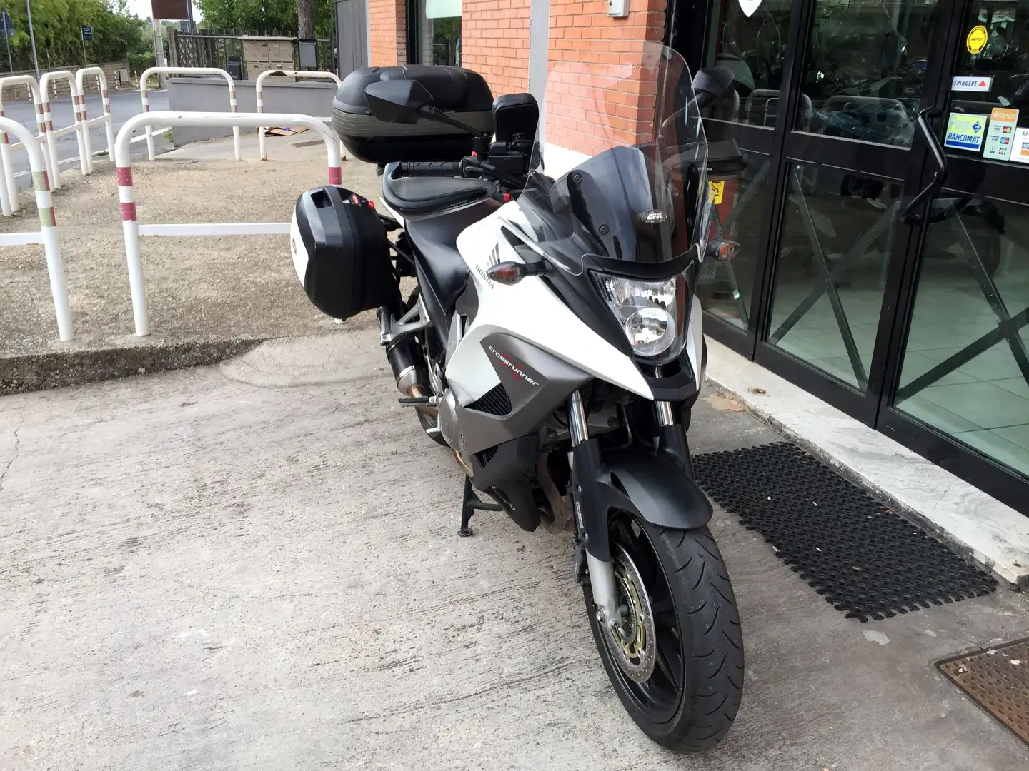 Honda VFR 800 X CROSSRUNNER 2011 Blanco - 2