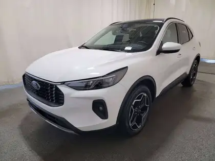 2026 Ford Escape Platinum AWD