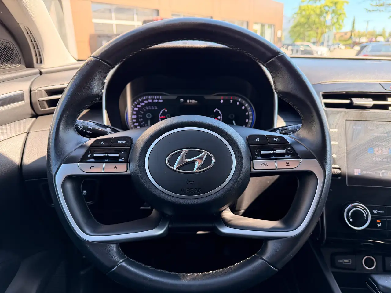 Hyundai TUCSON снимка Hyundai TUCSON
