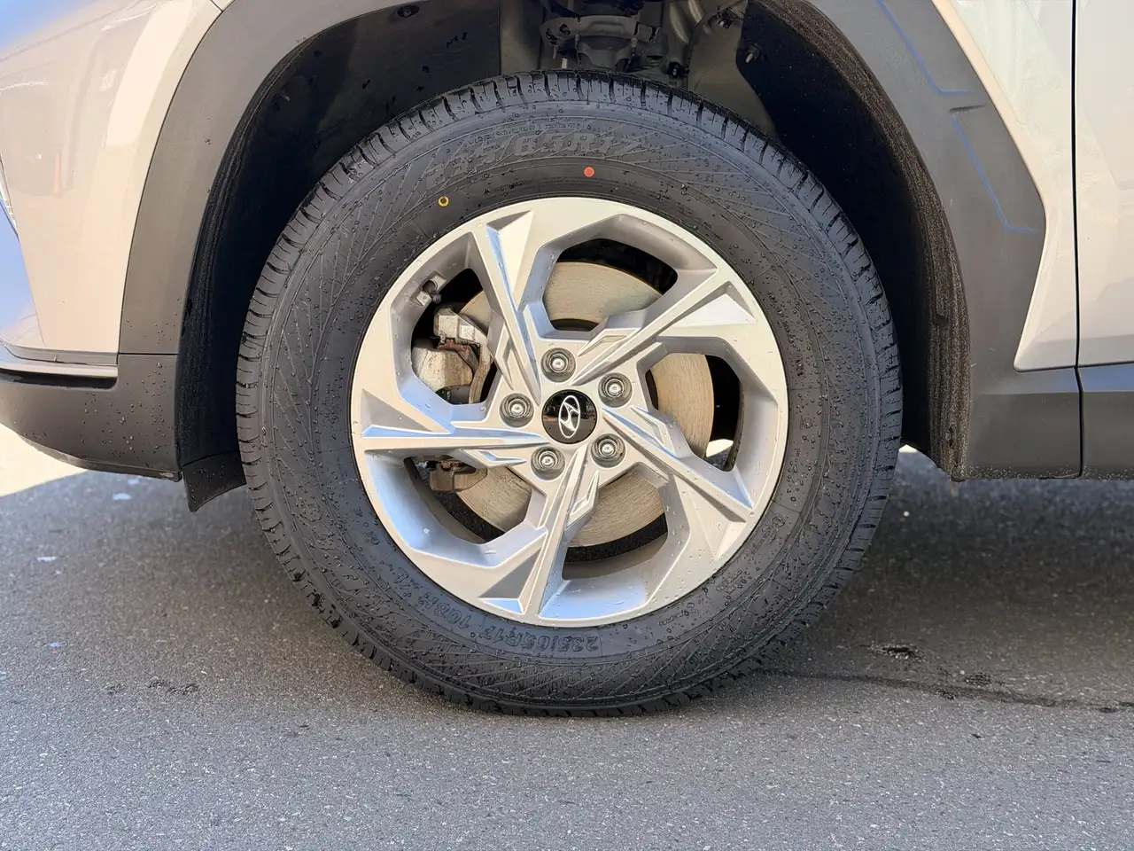 Hyundai TUCSON снимка Hyundai TUCSON