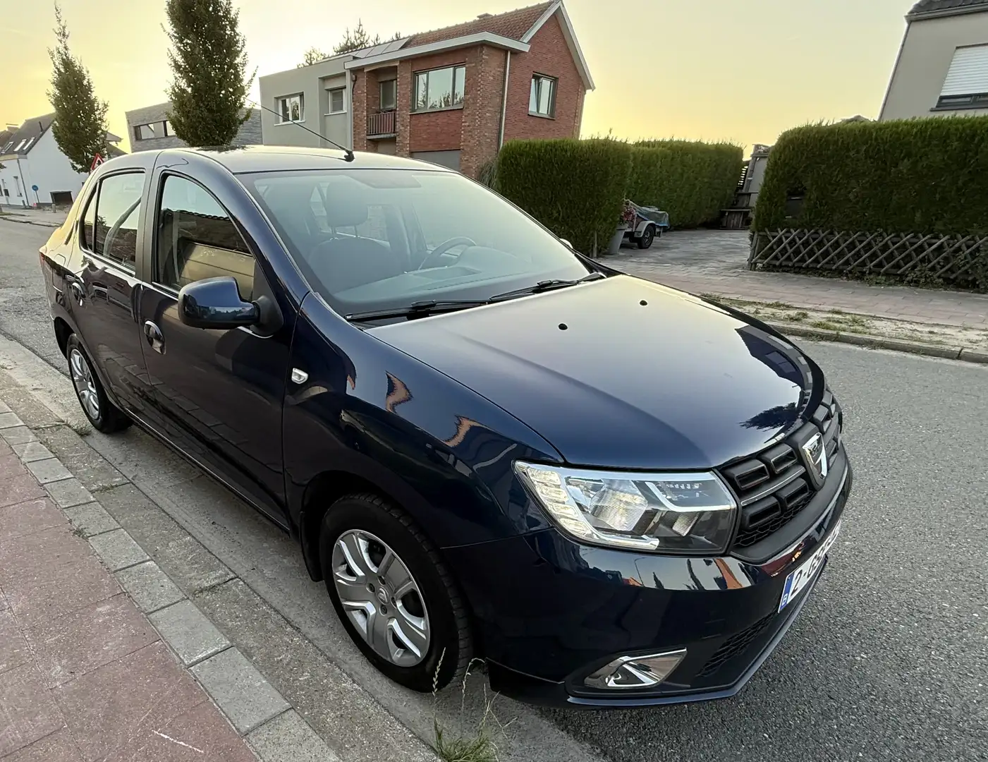 Dacia Logan - 1