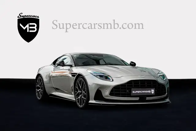 Aston Martin DB12 4.0 V8