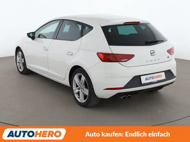 Seat Leon view 4