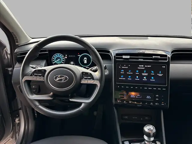 Hyundai Tucson view 9