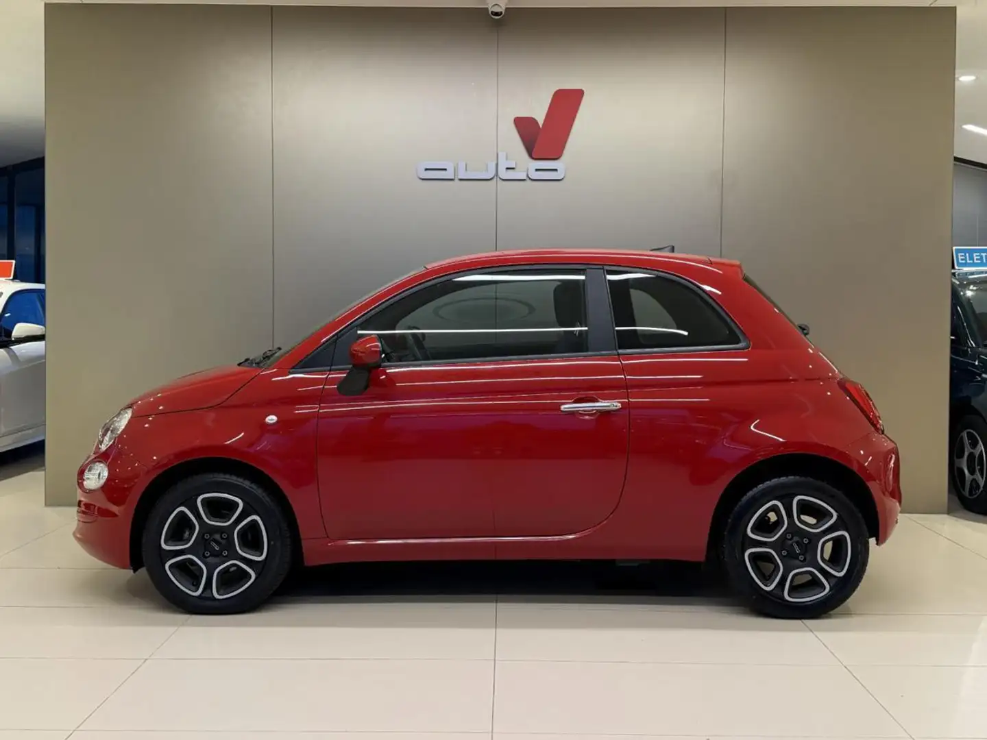 Fiat 500 1.0 Hybrid Club + CARPLAY Rosso - 1
