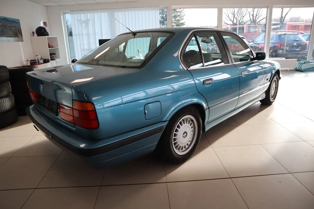 BMW 530i V8, foto 5