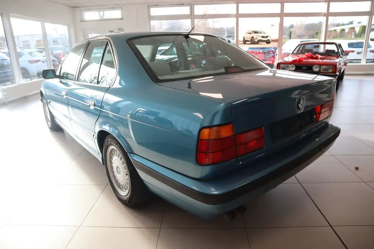BMW 530i V8, foto 7