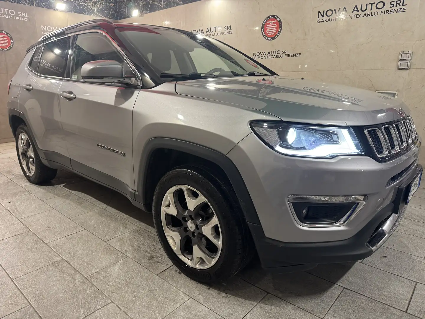 Jeep Compass Compass 2.0 mjt Limited Navi 4wd 140cv auto Gris - 2