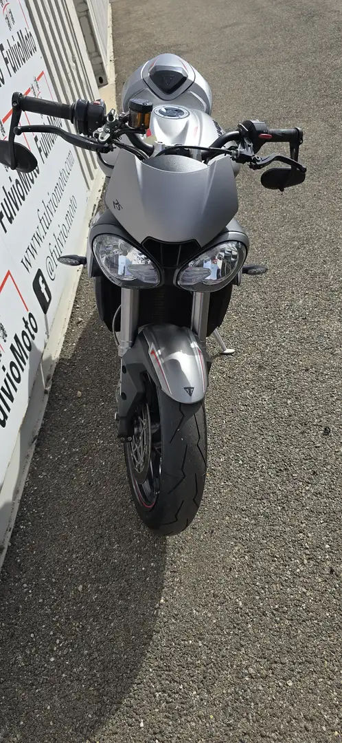 Triumph Street Triple 765 Gris - 2