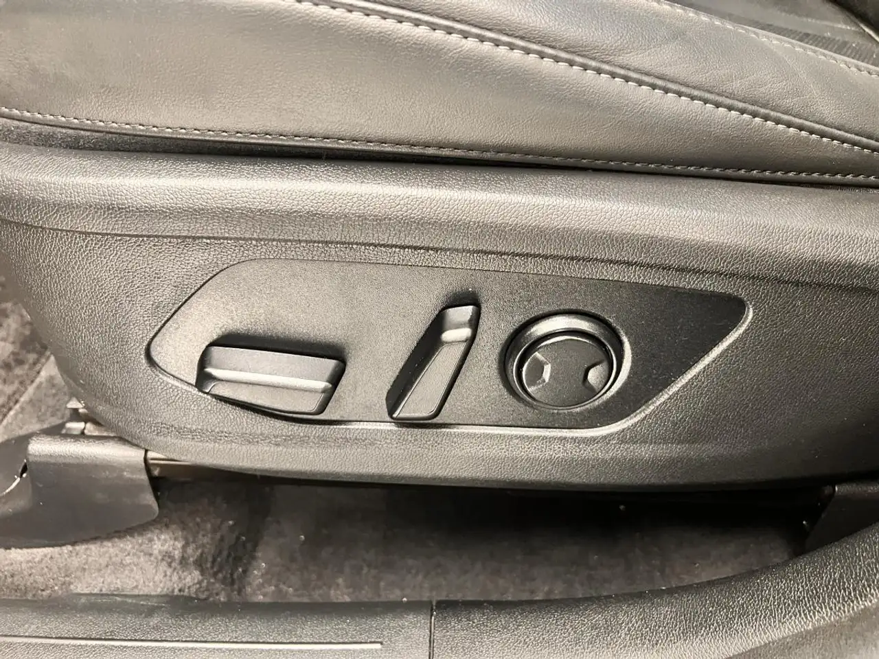 Kia Sorento снимка Kia Sorento