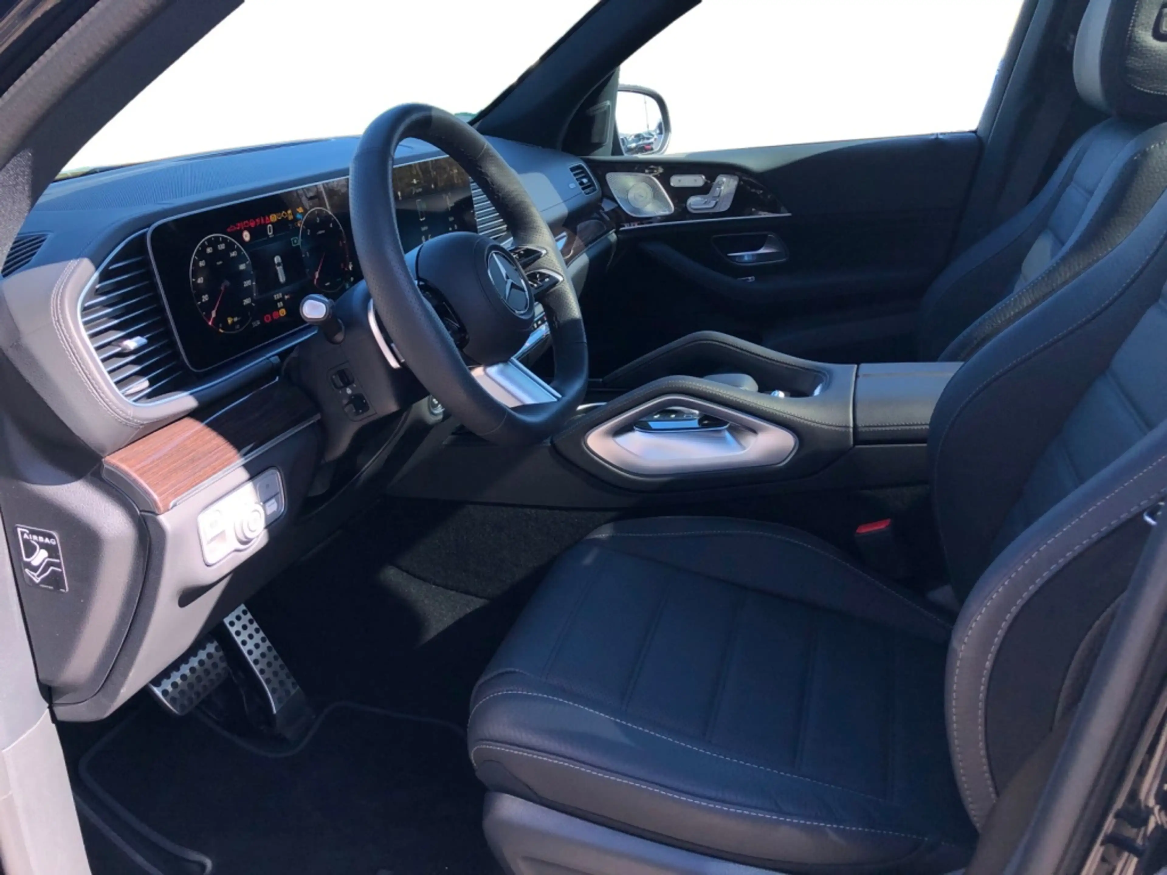 Mercedes-Benz GLS 350 d 4MATIC AMG+MBUX+Burm+MBeam+Night+AHK — photo 6