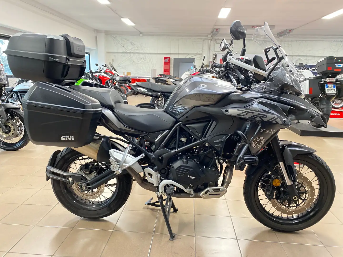 Benelli TRK 502 X Grigio - 1