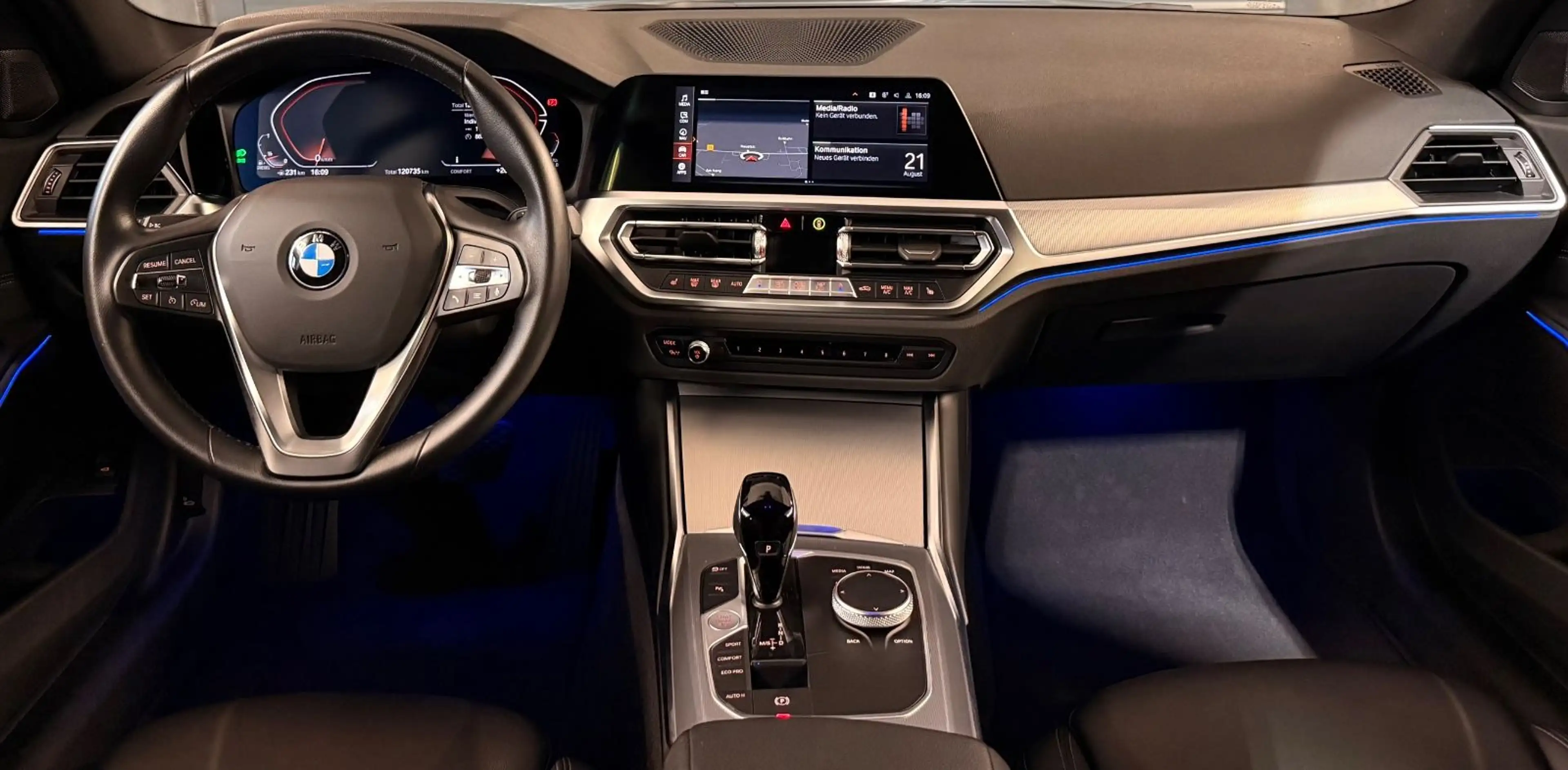 BMW 320 d xDrive Sport Line PANO/AHK/LEDER/KAMERA — photo 14