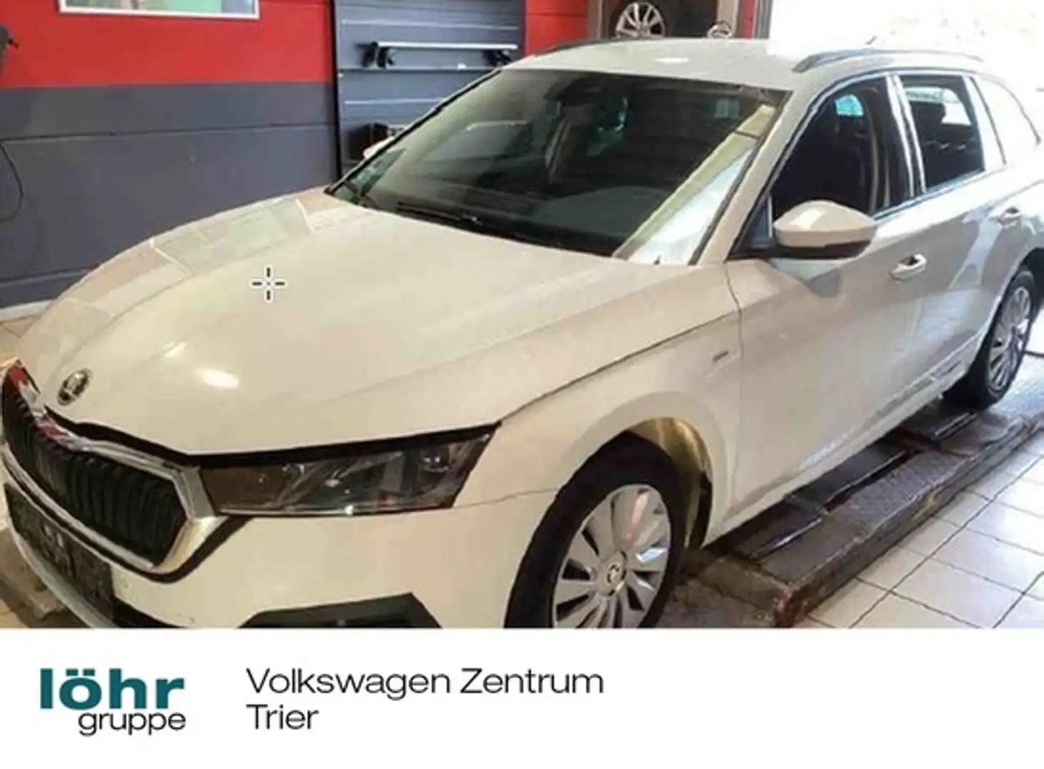 Skoda Octavia Combi 2.0 TDI DSG Tour AHK, Navi Blanc - 1