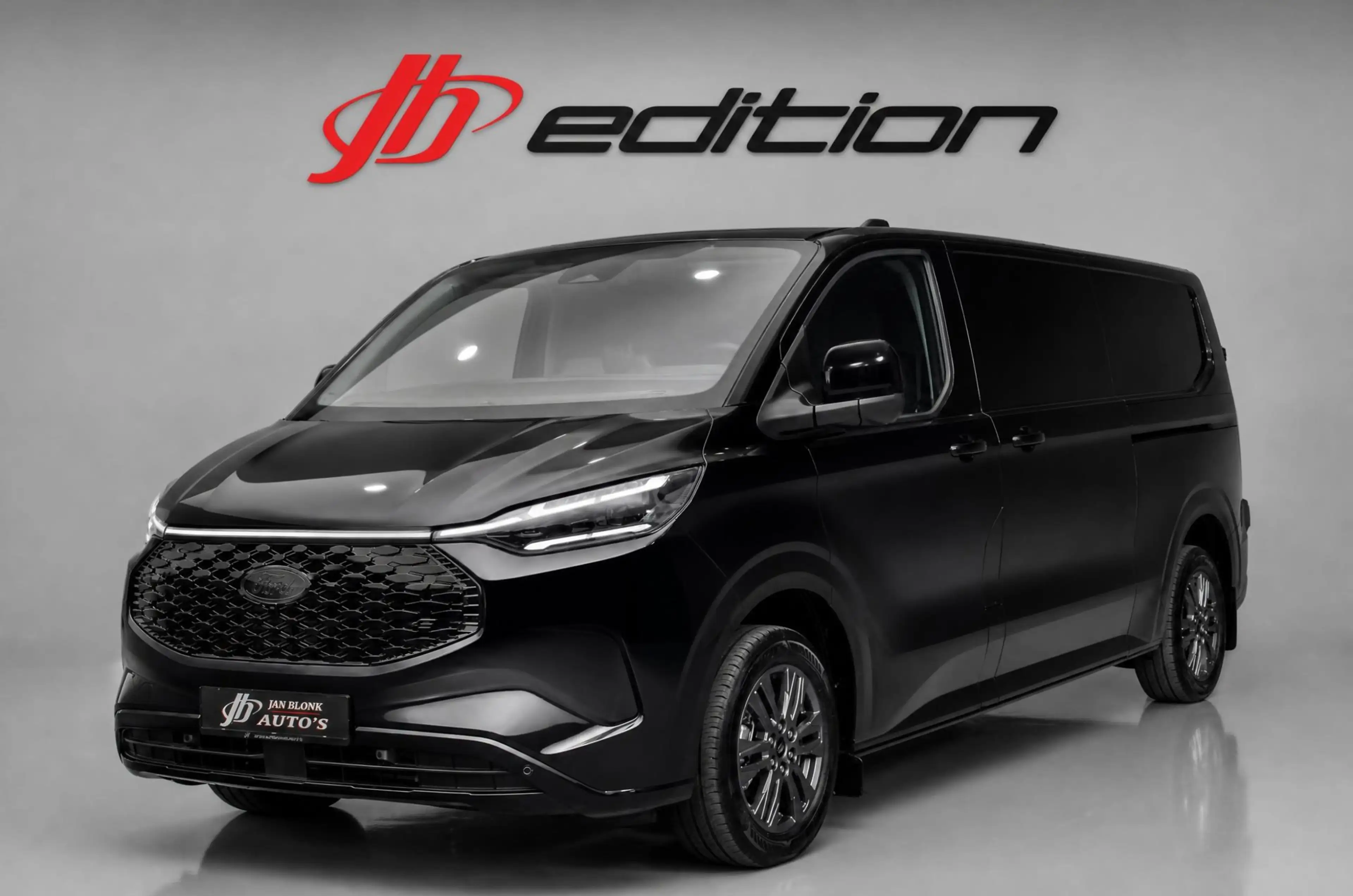 Ford E-Transit Cust. 340 L2H1 Limited 71kWh 218PK / 360 CAMERA / — photo 8