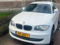 BMW 118 i Business Line Wit - thumbnail 2