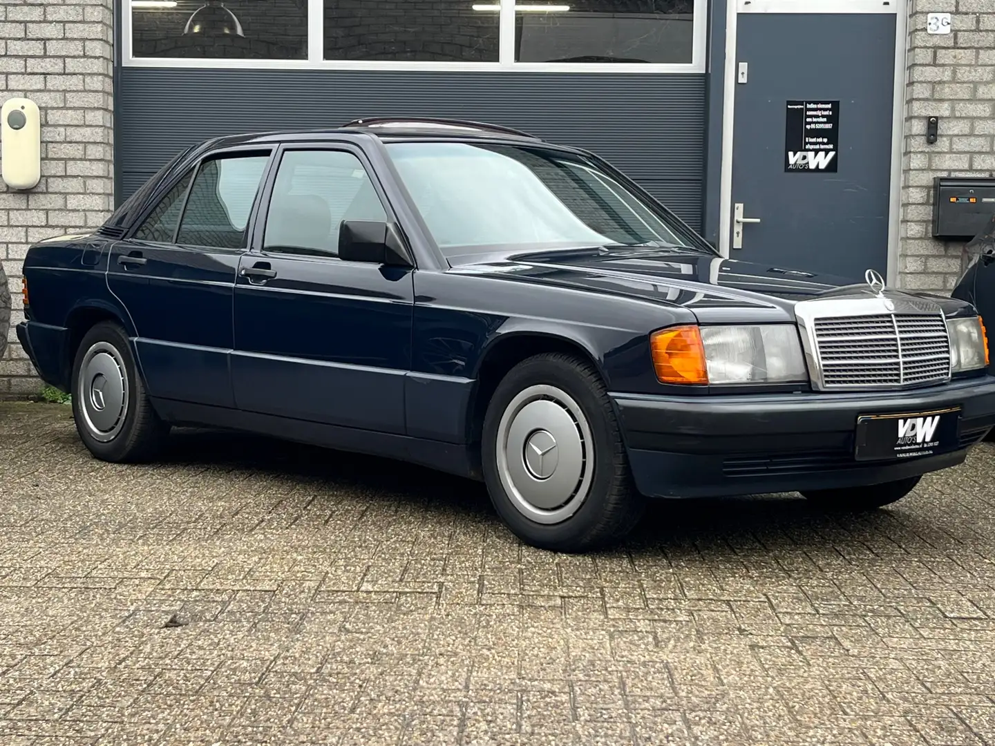Mercedes-Benz 190 1.8 E Basic nl auto IZGS Bleu - 2
