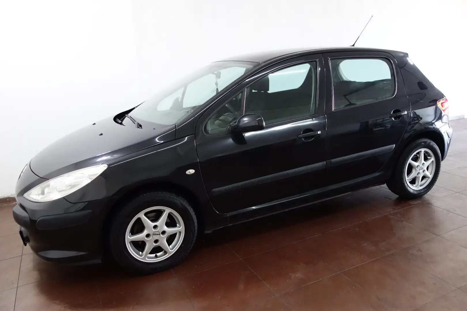 Peugeot 307 1.6 Cool Klima/Alu/CD/5-Gang/Servo Nero - 1