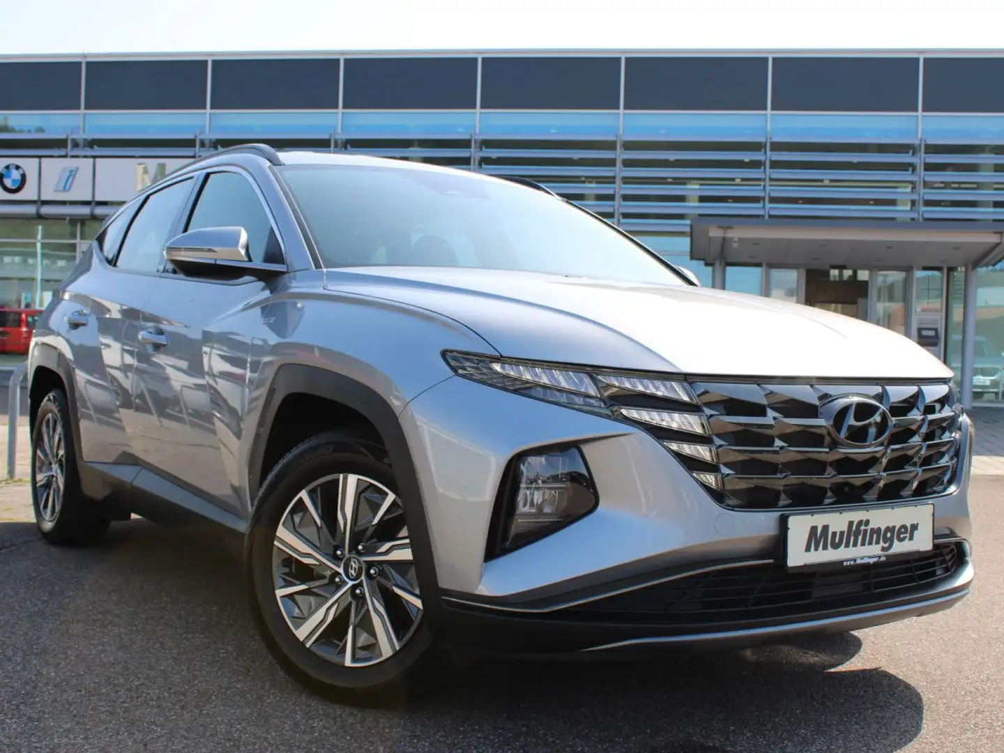 Hyundai TUCSON 1.6 CRDi 4WD Select AHK Navi Kamera Sitzh. Silber - 2