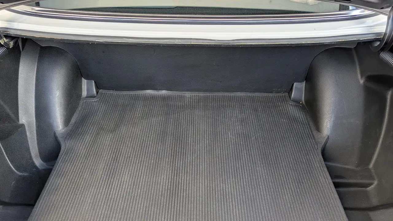 Mercedes-Benz 200 w123,original 57. tkm. ungescheißt, Oldimer, foto 12