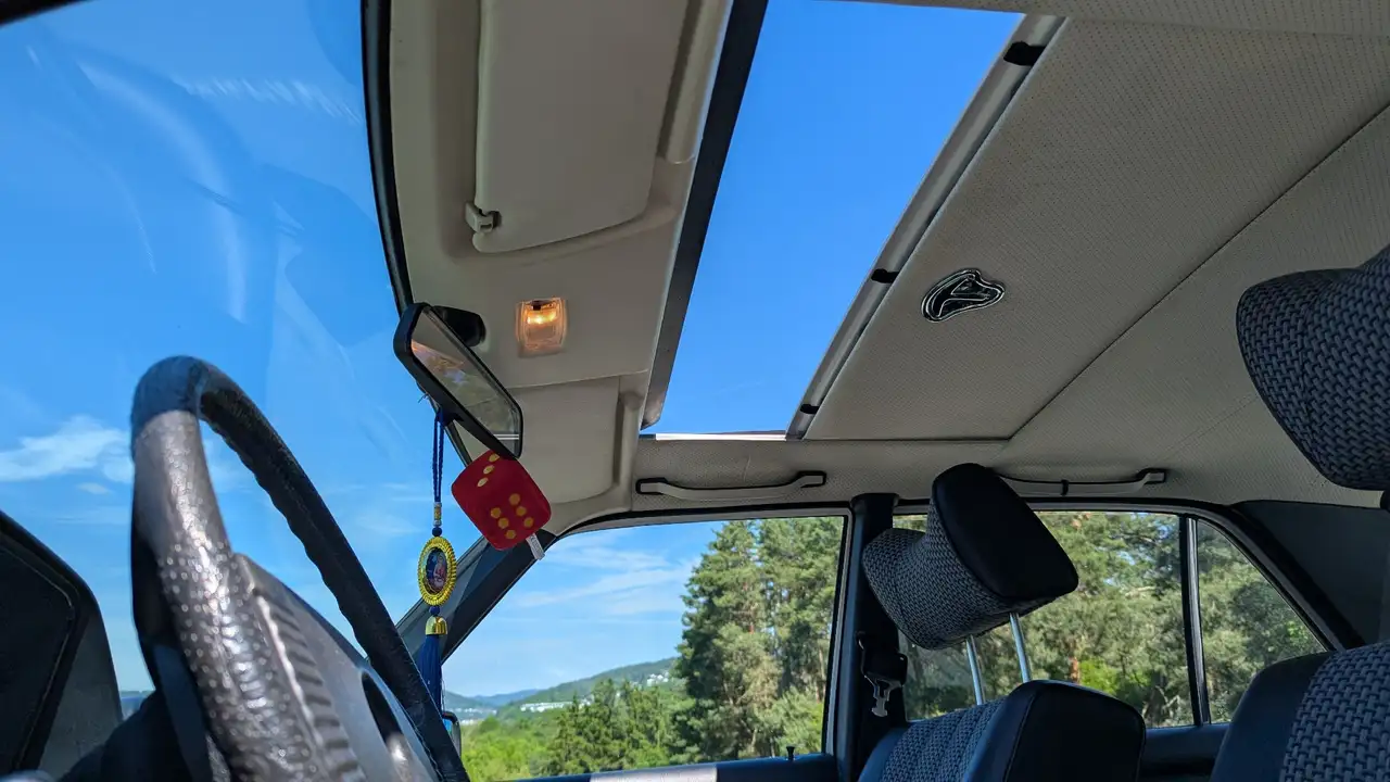 Mercedes-Benz 200 w123,original 57. tkm. ungescheißt, Oldimer, foto 6