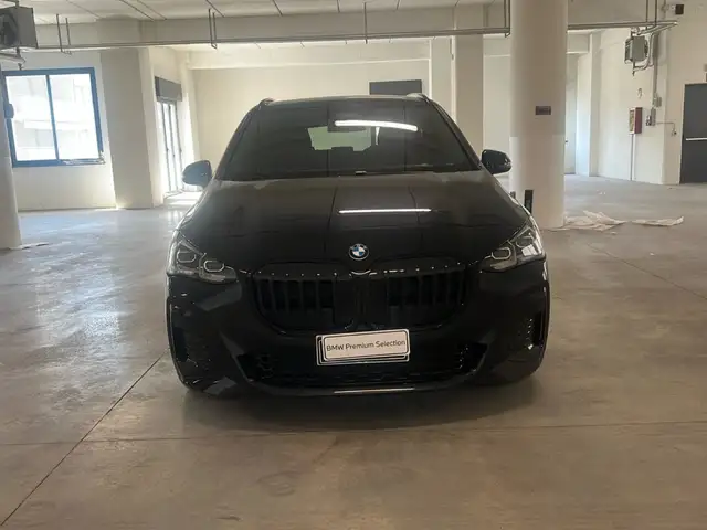 BMW 2 Series view 5