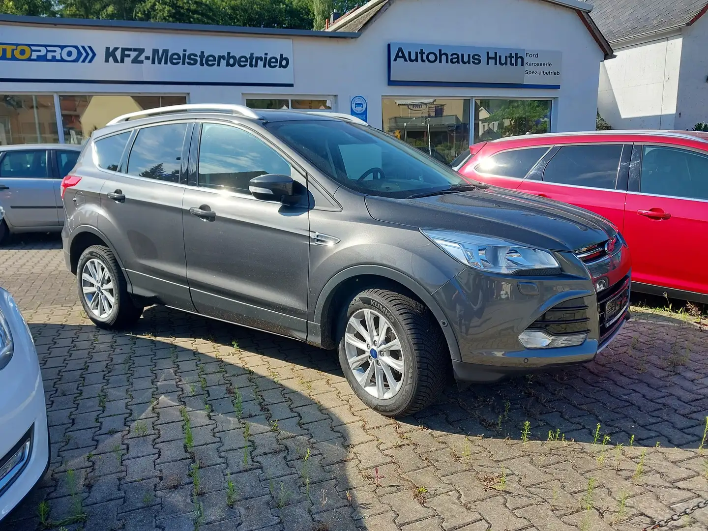 Ford Kuga Titanium Gris - 1