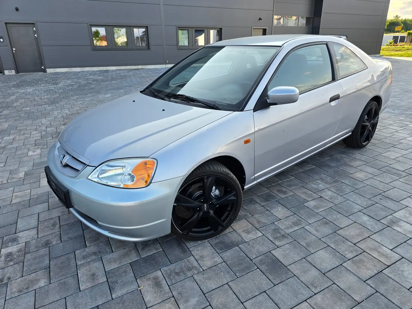 Honda Civic 1.7 i LS Grigio - 1