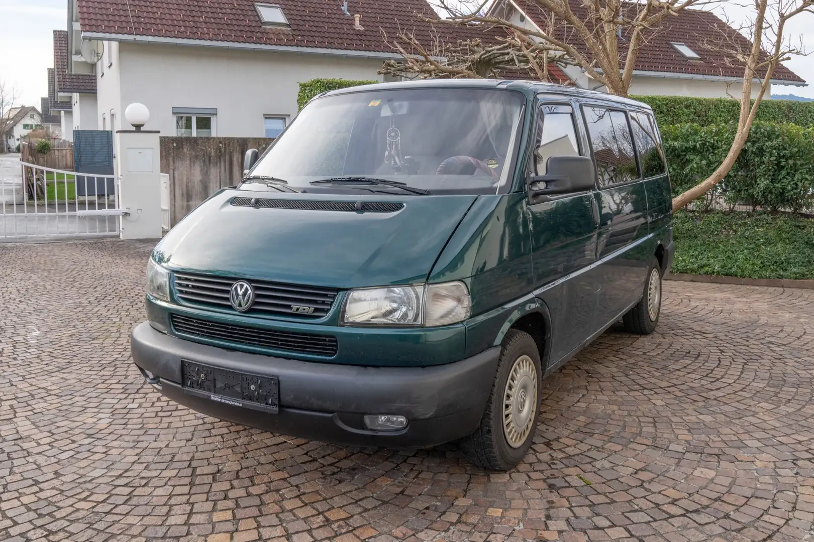 Volkswagen T4 2,5 TDI / Campervan Grün - 1
