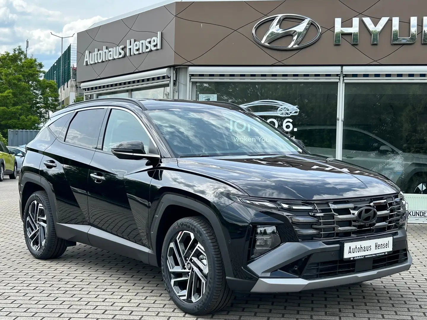 Hyundai TUCSON 1.6 T-GDi DCT Prime FL ECS Ass.-Paket Schwarz - 2