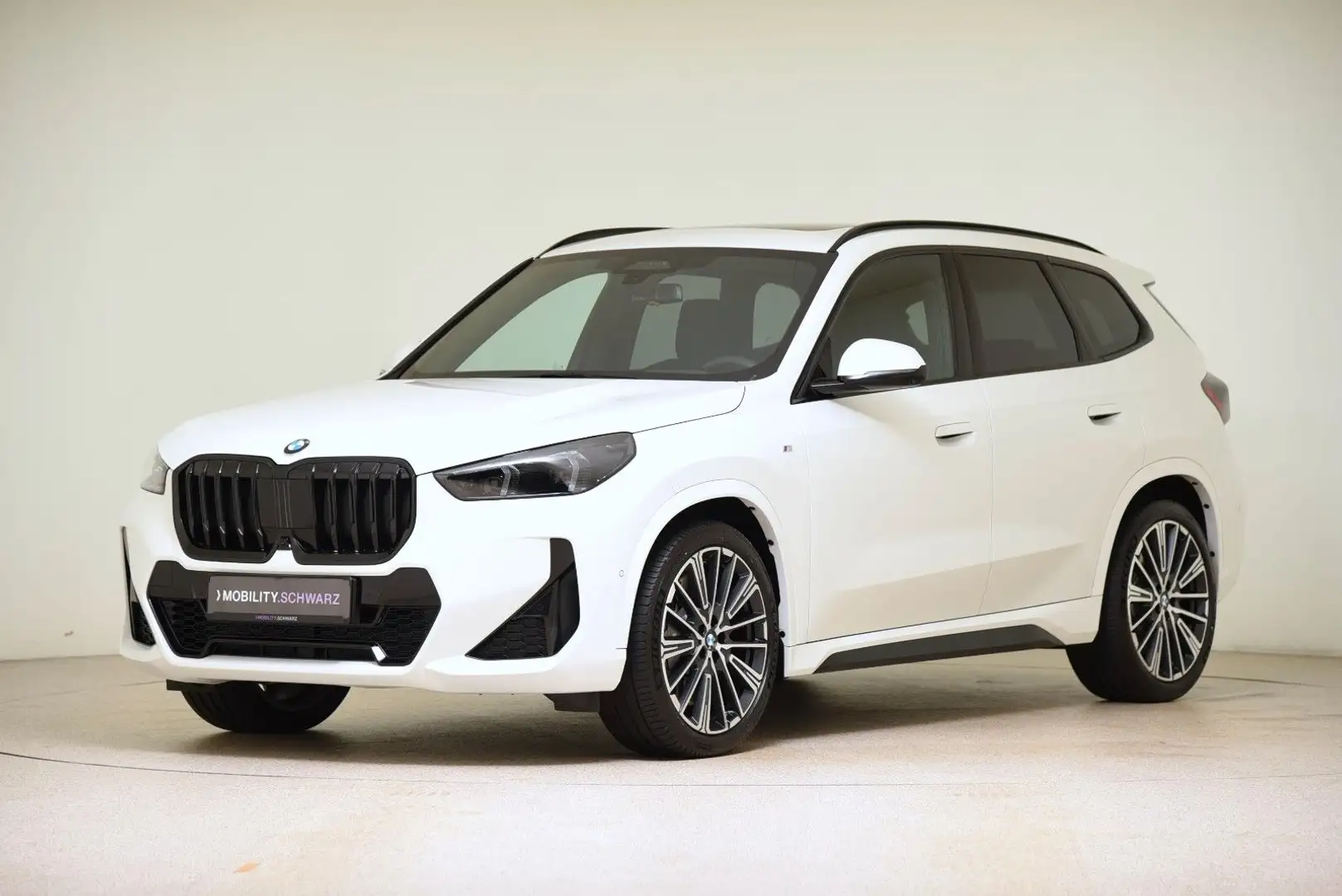 BMW X1 xDrive23d M Sportpaket Pro Pano *UVP:70.800 Weiß - 1
