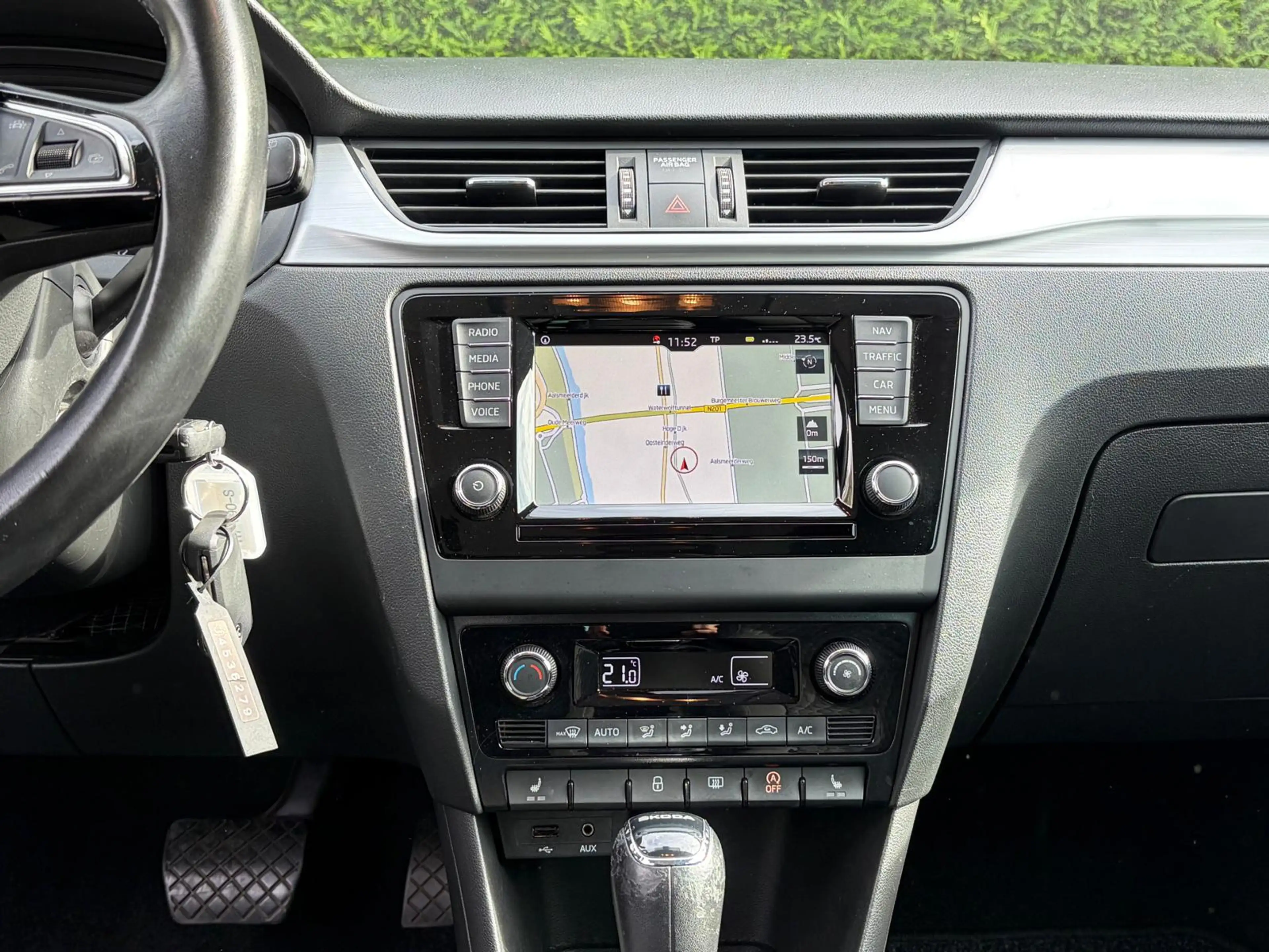 Skoda Rapid/Spaceback 1.0 TSI Drive Automaat Allseason Navi 1eEigenaar ! — photo 8