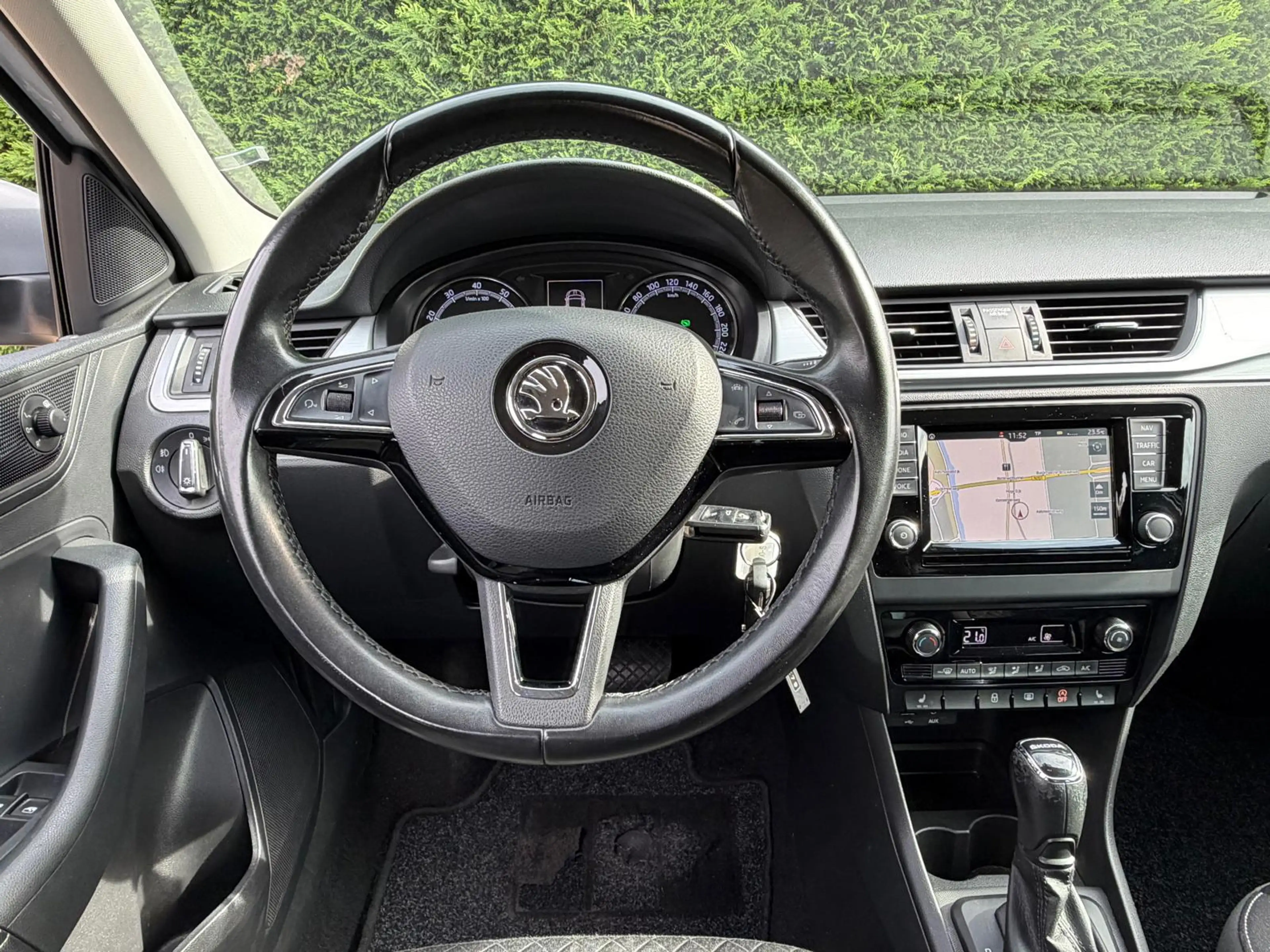 Skoda Rapid/Spaceback 1.0 TSI Drive Automaat Allseason Navi 1eEigenaar ! — photo 7