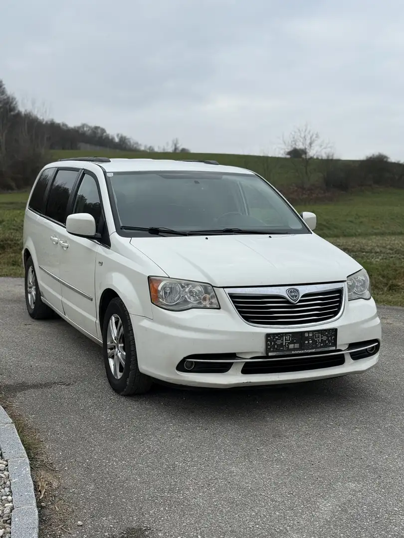 Lancia Voyager 2,8 CRD - 2