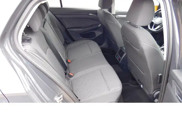 Volkswagen Golf view 13