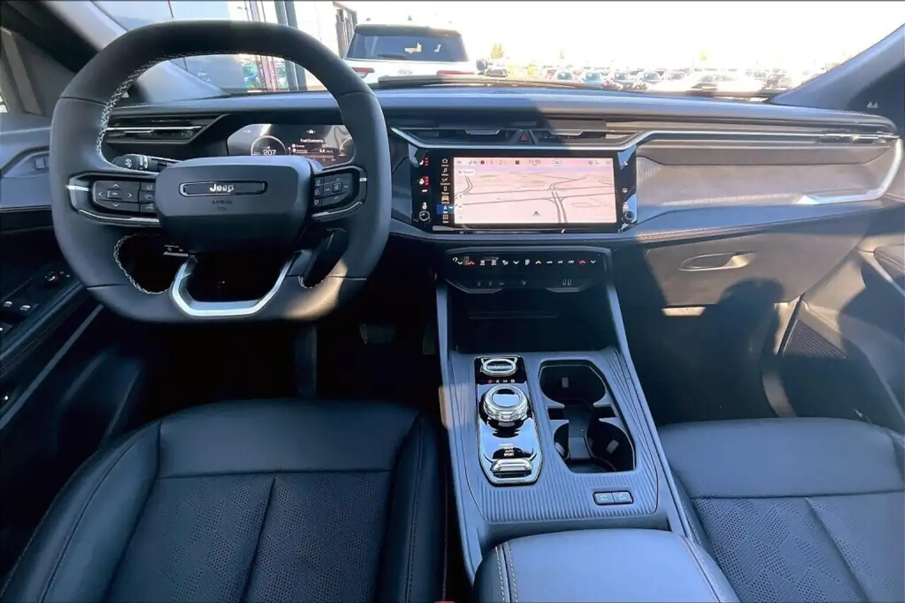 Jeep Cherokee снимка Jeep Cherokee