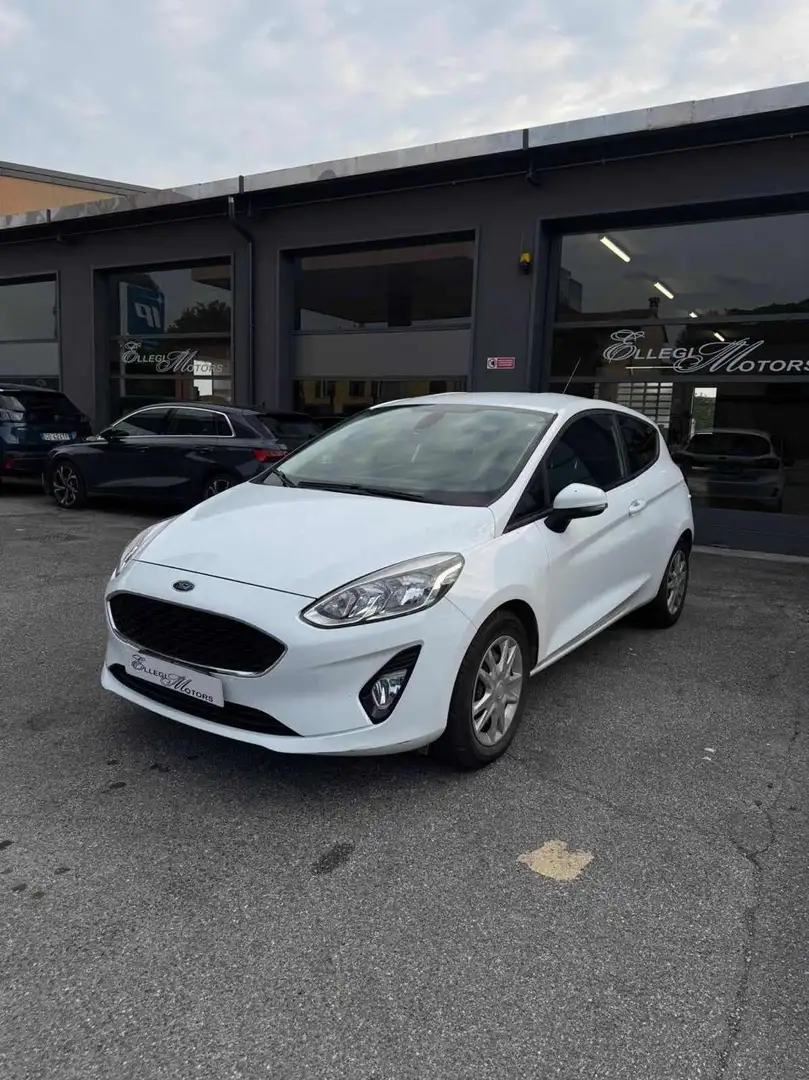Ford Fiesta 1.5 TDCi 85 CV 3 porte Van Trend Bianco - 1