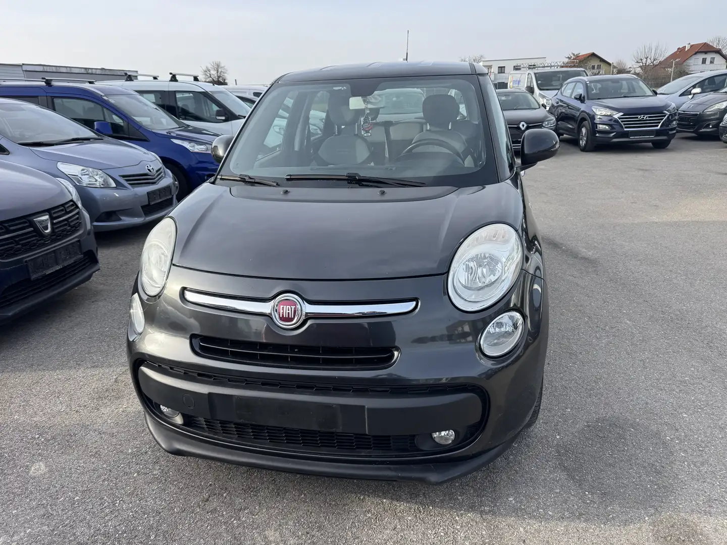 Fiat 500L Pop Star Grau - 1