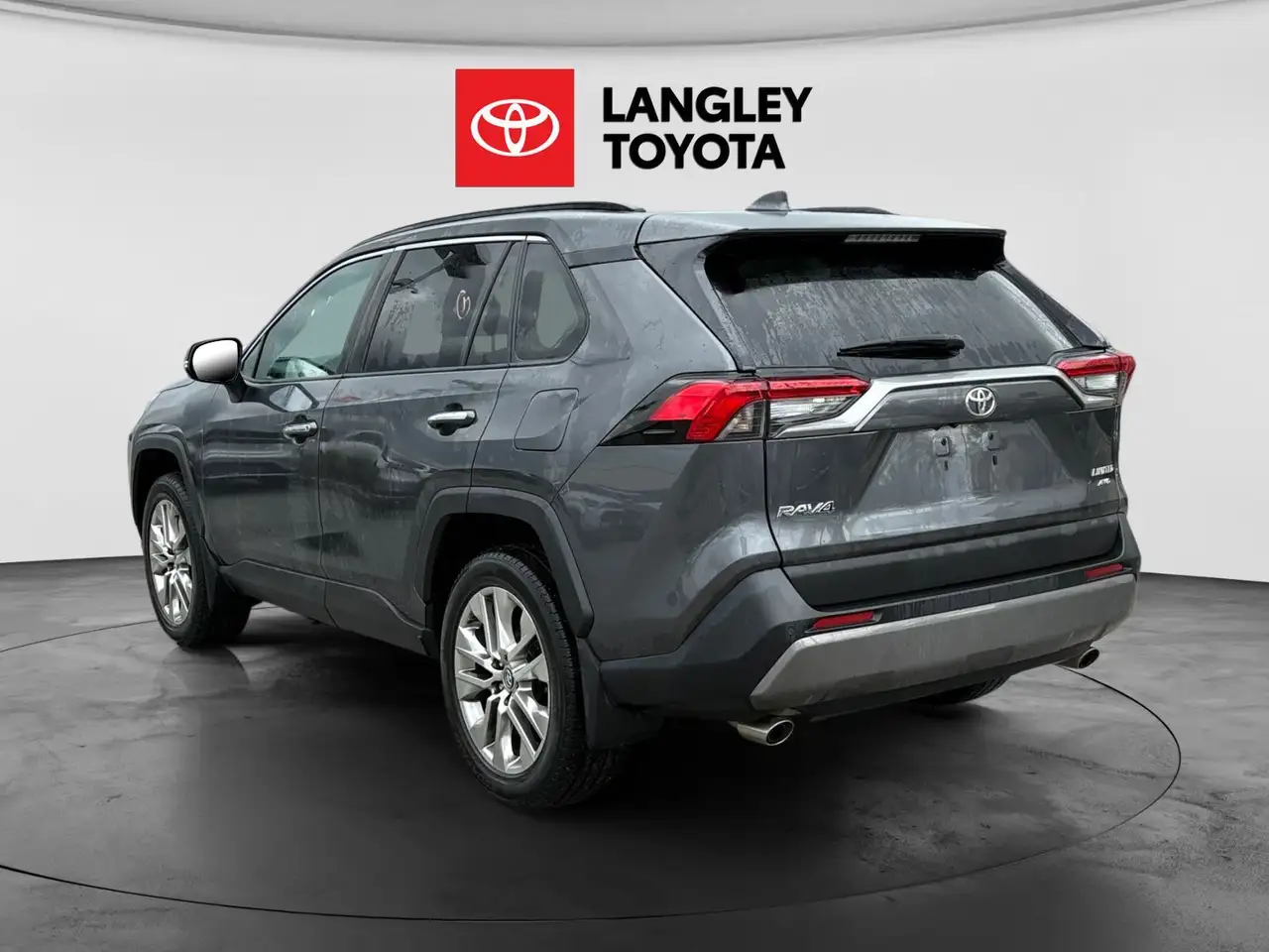 Toyota RAV 4 снимка Toyota RAV 4