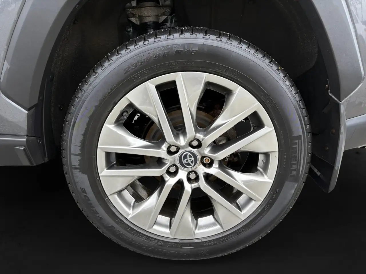 Toyota RAV 4 снимка Toyota RAV 4