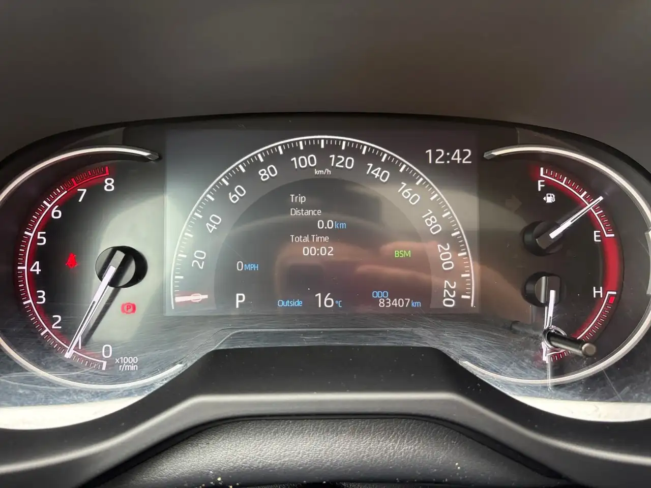 Toyota RAV 4 снимка Toyota RAV 4